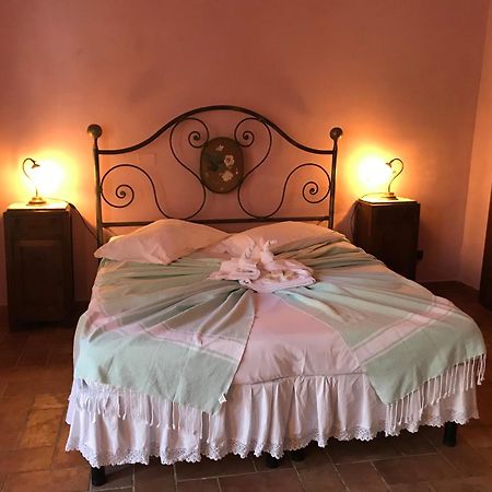 Agriturismo Casallario 볼테라 외부 사진