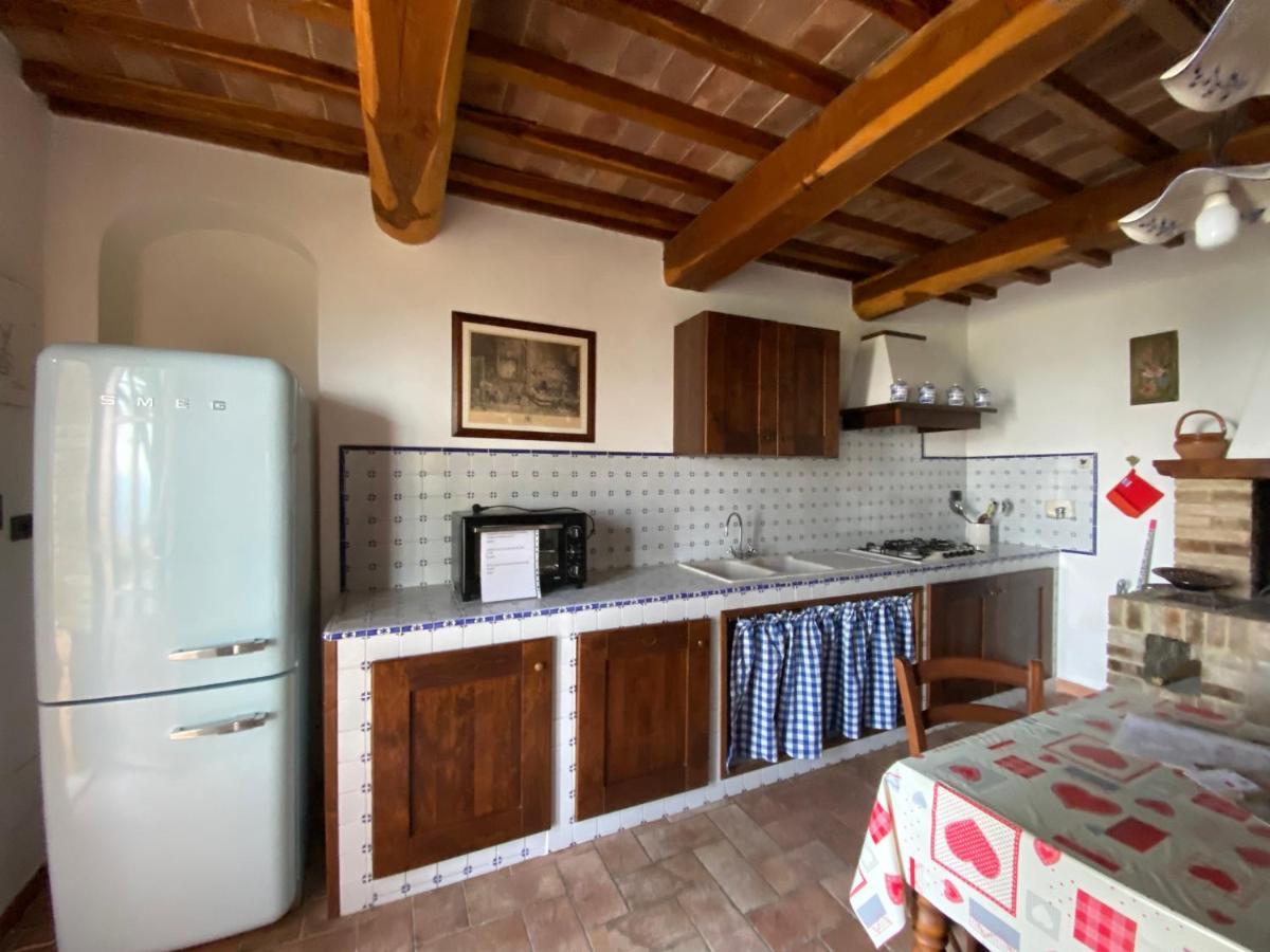 Agriturismo Casallario 볼테라 외부 사진