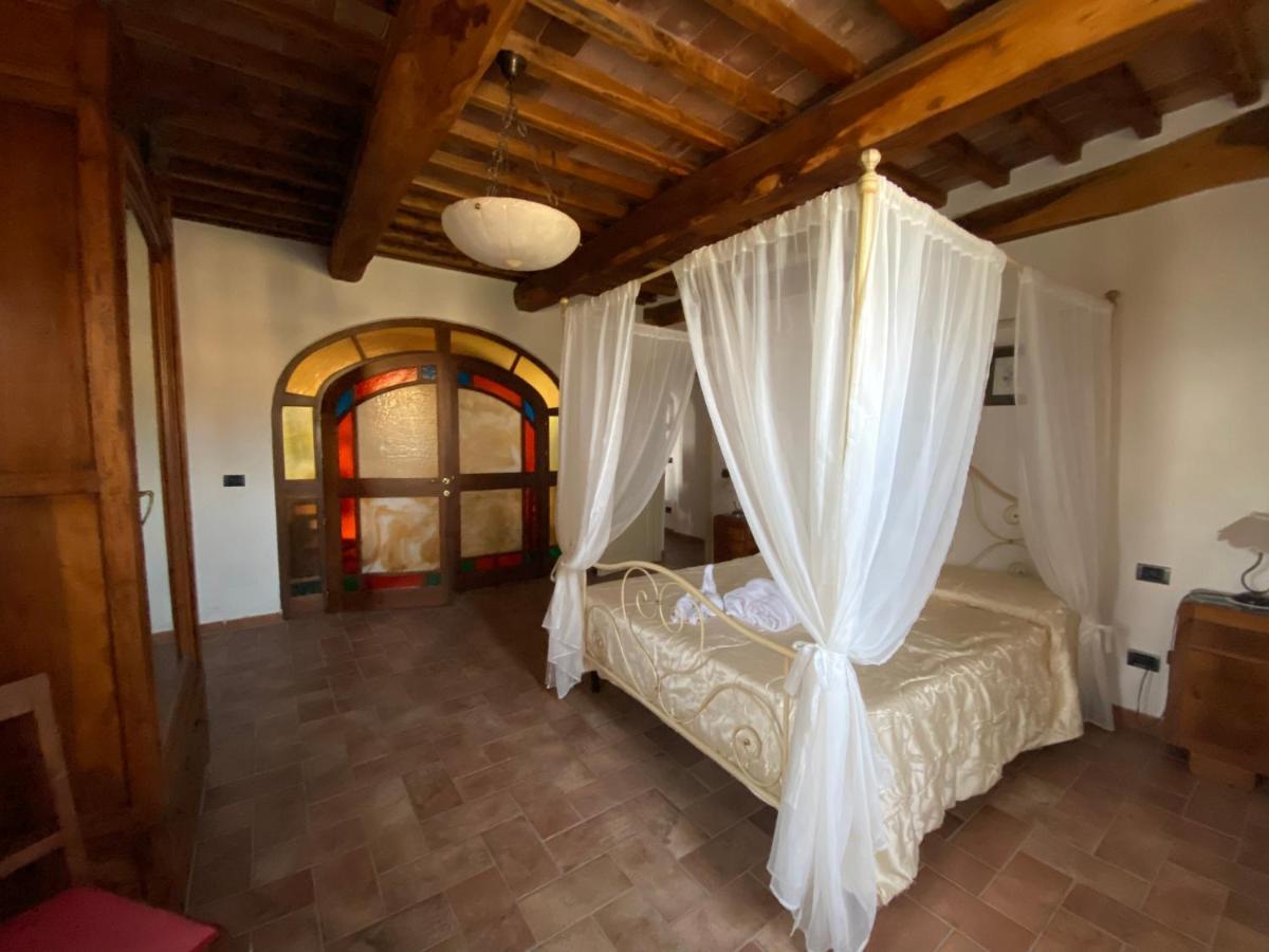 Agriturismo Casallario 볼테라 외부 사진